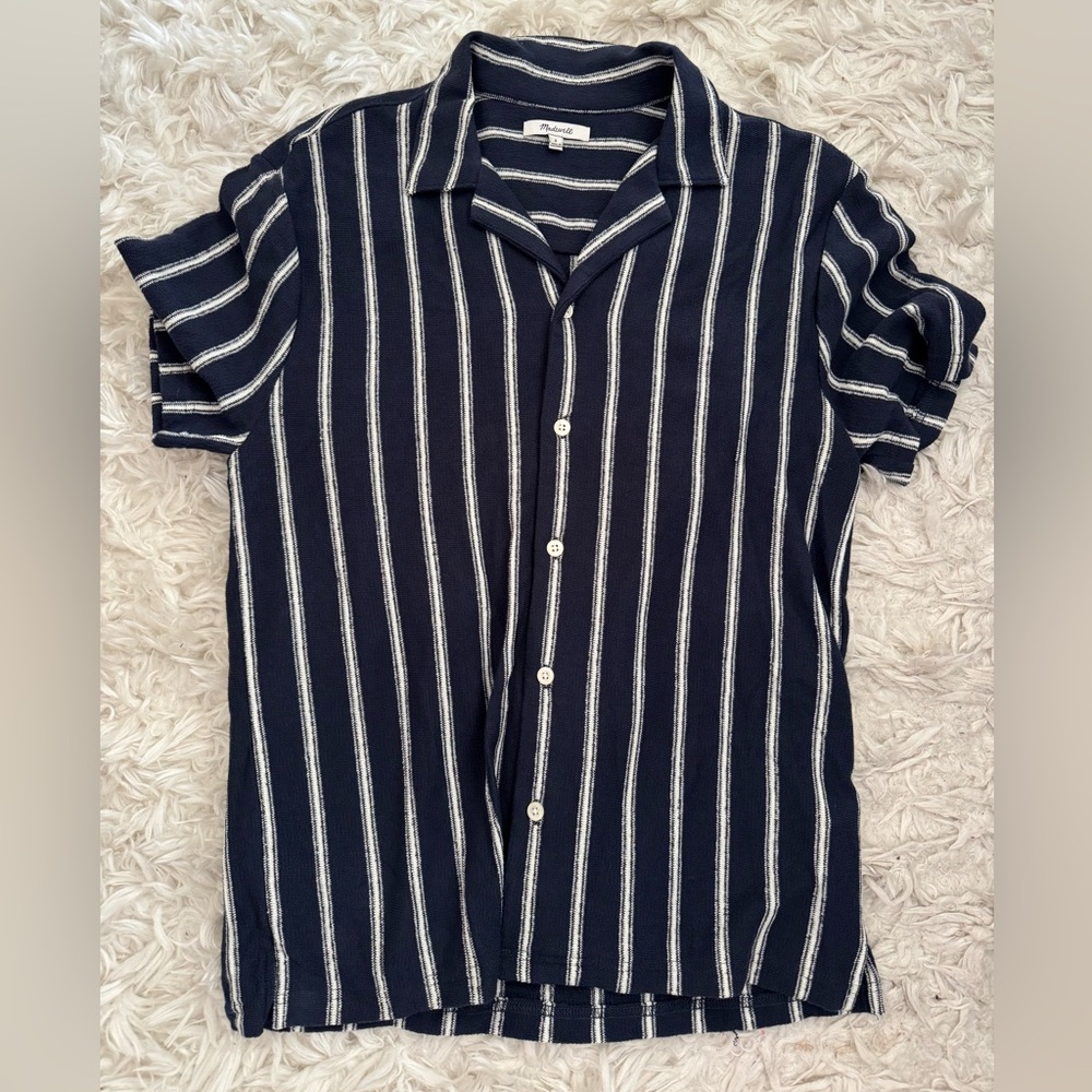Madewell Men’s textured knit button down short sleeve shirt S
